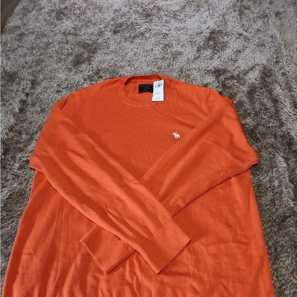 Men’s Abercrombie and Fitch 2 Sweaters